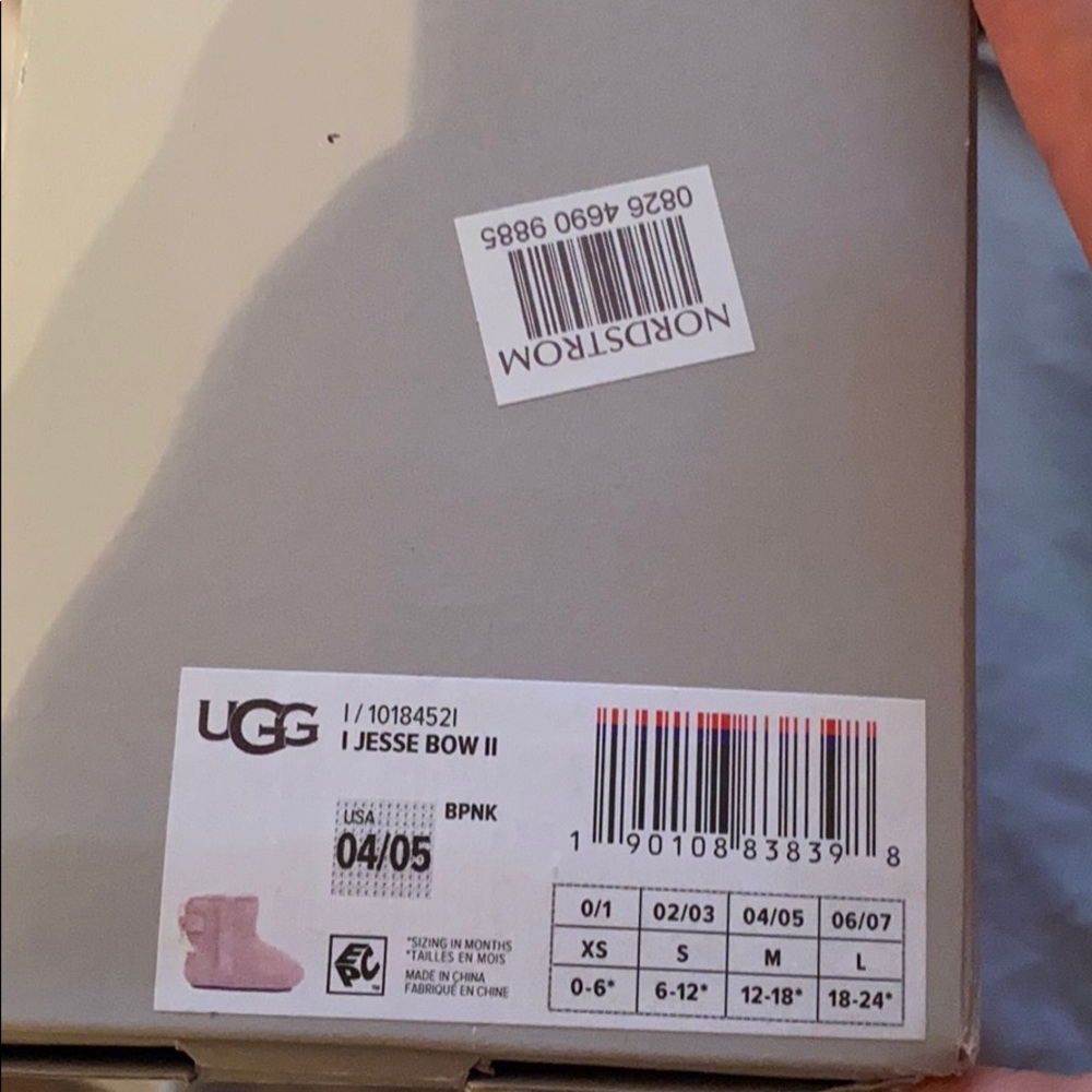 Baby Ugg Booties - Picture 2 of 4